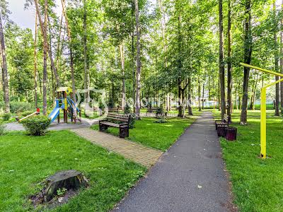 квартира за адресою Пономарьова вул., 18-А