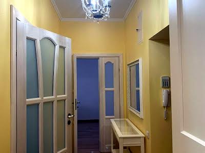 квартира за адресою Лондонська вул. (Пітерська), 14