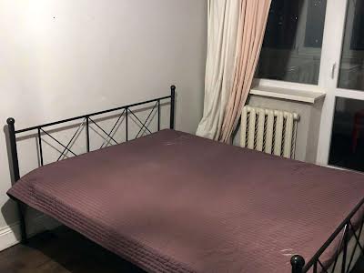 квартира за адресою Дегтярівська вул., 6