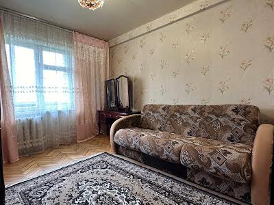 квартира по адресу Героев Полка 