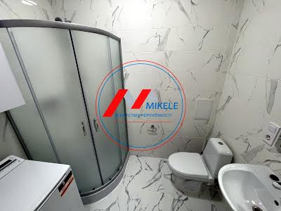 квартира за адресою Залізнична вул., 32
