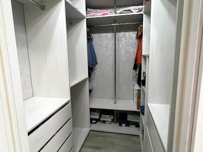 квартира за адресою Практична вул., 3