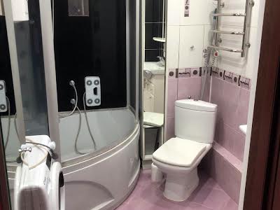 квартира за адресою Богатирська вул., 16