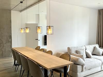 квартира за адресою Салютна вул., 2к8