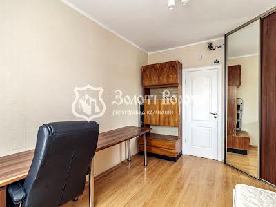 квартира по адресу Оболонский просп., 34