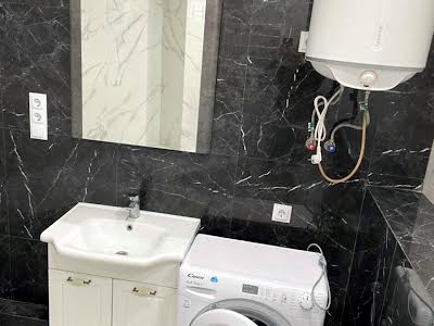 квартира за адресою Новопольова вул., 2