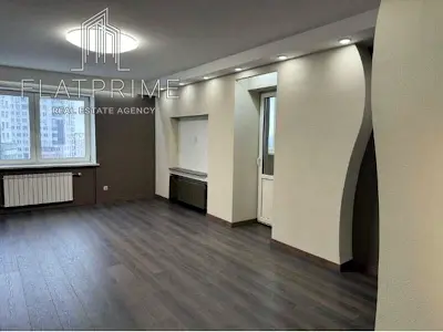квартира за адресою Срібнокільська вул., 2-А