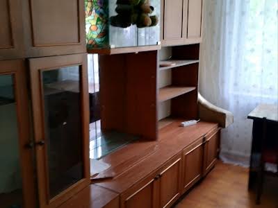 квартира за адресою Академіка Булаховського вул., 42/43