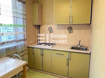 квартира за адресою Джерельна, 3