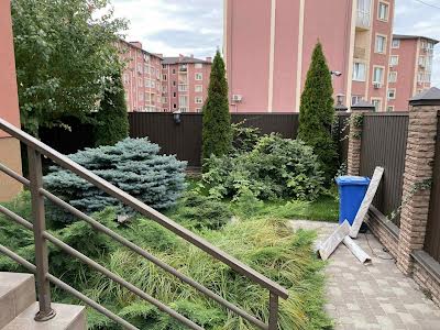 коммерческая по адресу Счастливая ул., 50