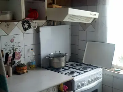 кімната за адресою Прирічна вул., 17