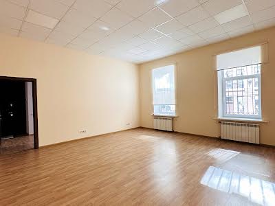 квартира за адресою Дмитрівська вул., 25