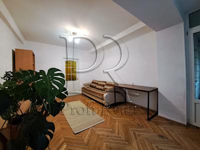 квартира по адресу Авиаконструктора Антонова ул., 15А