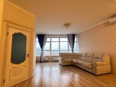 квартира по адресу Кловский спуск, 7