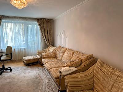 квартира по адресу Миколи Соловцова ул., 3