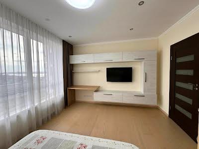 квартира за адресою Зарічна вул., 1-В