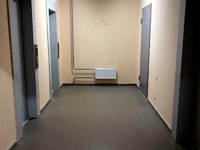 квартира за адресою Ревуцького вул., 54