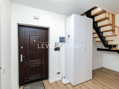 квартира за адресою Зелена вул., 10