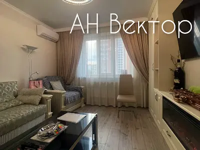 квартира за адресою Плехановська вул., 92А