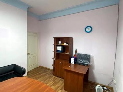 комерційна за адресою Київ, Гарматна вул., 33/1