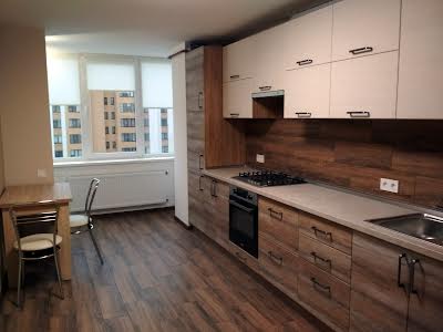 квартира за адресою Оксамитова вул., 20-В