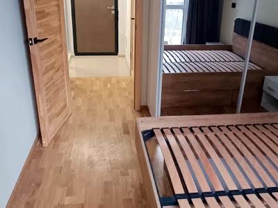 квартира по адресу Салютная ул., 2к18