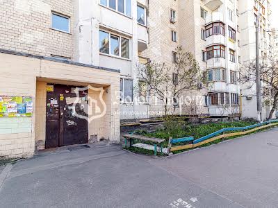 квартира по адресу Василия Стуса ул., 9