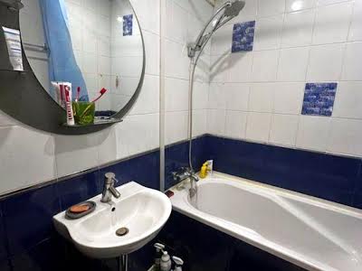 квартира за адресою Урлівська вул., 9