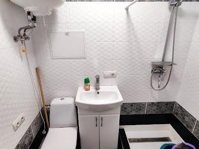 квартира за адресою Олександрійська вул., 18