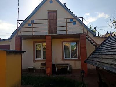 дом по адресу вул. Лісова, 13