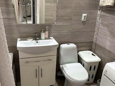 квартира за адресою Велика Кільцева вул., 9