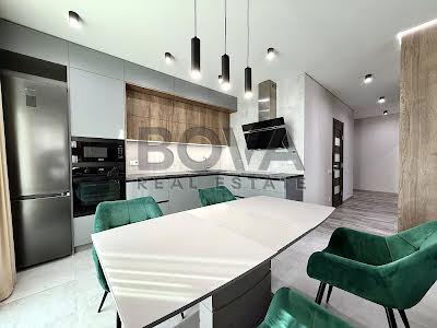 квартира за адресою Кадетський Гай вул., 8