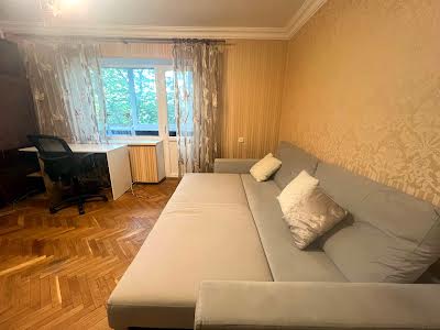 квартира за адресою Молдовська вул. (Молдавська), 5