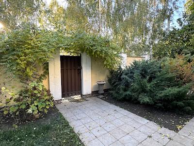 комерційна за адресою с. Софіївська борщагівка, Зоряна вул., 8