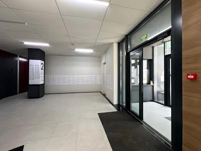квартира по адресу Виктора Некрасова ул. (Північно-Сирецька), 2
