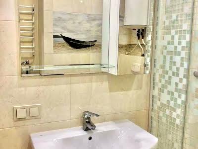 квартира по адресу Стеценко ул., 75в