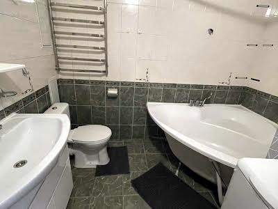 квартира за адресою Срібнокільська вул., 1