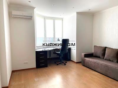 квартира за адресою Урлівська вул., 21-Б
