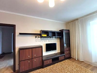 квартира за адресою Петра Григоренка просп., 18-А