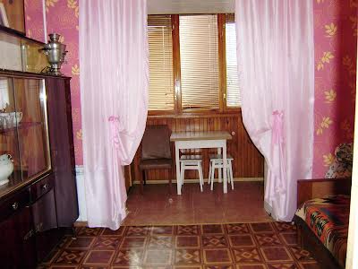 квартира по адресу Быкова Леонида бульв., 4