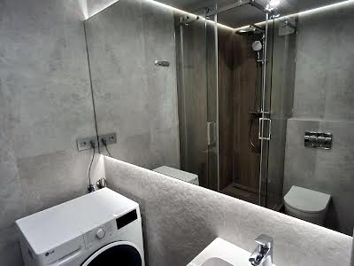 квартира за адресою Садова вул., 1б