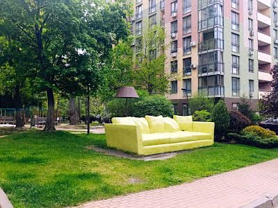 квартира за адресою Петрицького, 15а