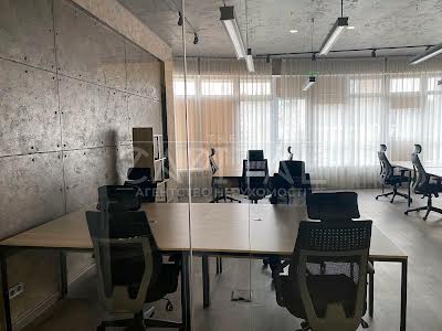 комерційна за адресою Кловський узвіз, 7