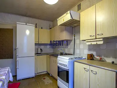 квартира за адресою Верховинна вул., 87
