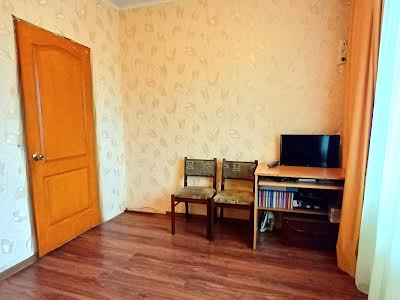 квартира за адресою Володимира Івасюка просп. (Героїв Сталінграду), 61