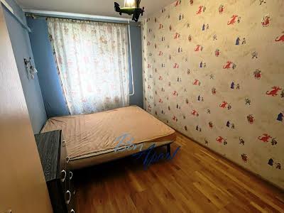 квартира за адресою Озерна вул., 12