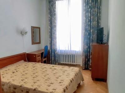 квартира по адресу Киев, Олеся Гончара ул., 32-Б