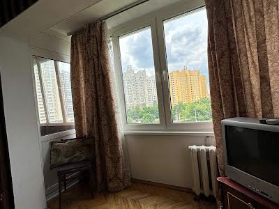 квартира по адресу Героев Полка 