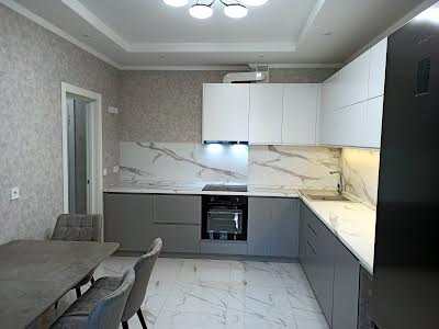 квартира за адресою Драгоманова вул., 10