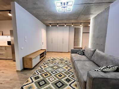 квартира за адресою Михайла Максимовича вул. (Онуфрія Трутенка), 32